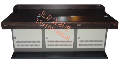 彩虹腿平臺 彎月弧形監(jiān)控操作臺 安防監(jiān)控臺指揮調(diào)度臺廠家直銷