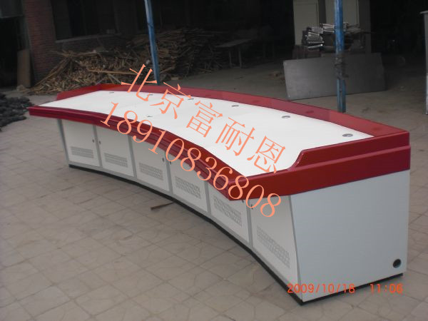 廠家直銷監(jiān)控操作臺(tái)指揮中心調(diào)度臺(tái)安防監(jiān)控臺(tái)非標(biāo)定制