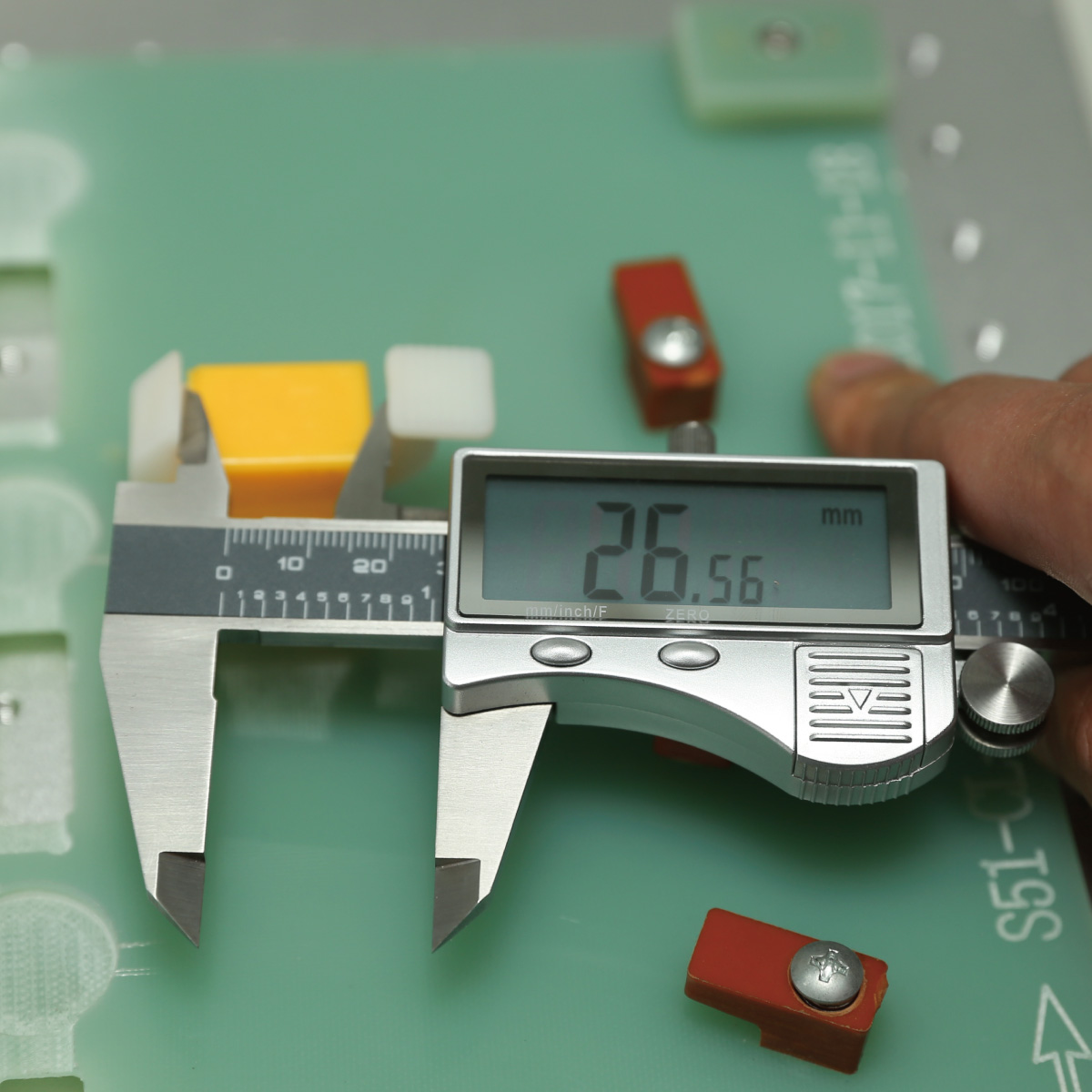 Dijite迪吉特量具  電子數(shù)顯卡尺不銹鋼數(shù)顯游標卡尺 工業(yè)級 可定制