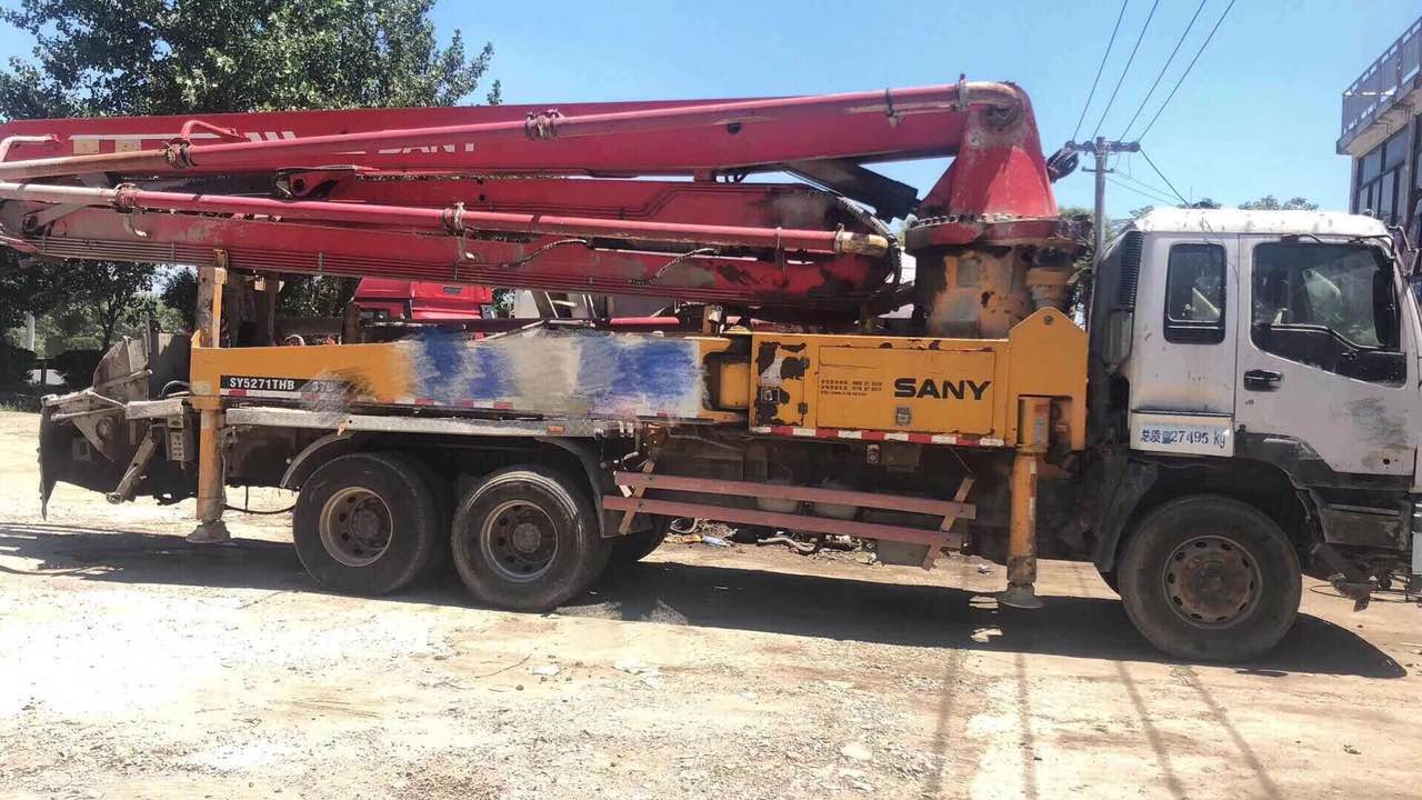 供應(yīng)二手37米泵車 各種中聯(lián) 三一37米泵車*供應(yīng)