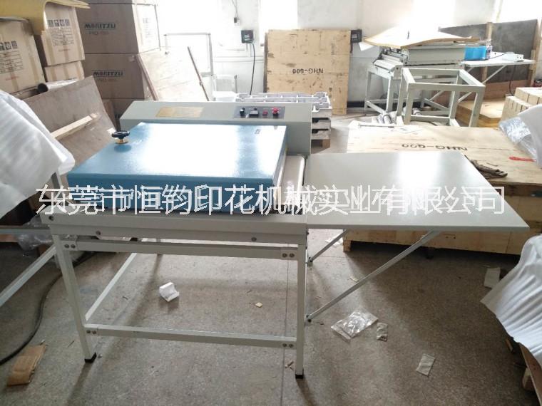 恒鈞燙壓機(jī)定型機(jī) 繡花商標(biāo)圖案*全自動(dòng)粘合機(jī)定型機(jī) 過(guò)樸機(jī)