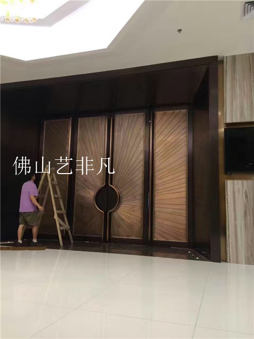 宜賓鋁板雕刻屏風(fēng) 平雕鏤空 現(xiàn)代歐式屏風(fēng)隔斷 客廳酒店大堂門(mén)花屏風(fēng)