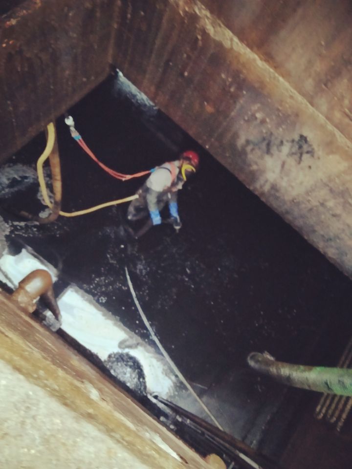 天津高新區(qū)專業(yè)承接工業(yè)污水處理池