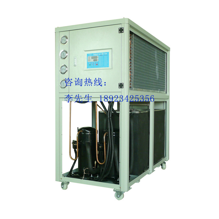 工業(yè)冷水機(jī)廠家注塑輔機(jī)配商節(jié)能*設(shè)計(jì)