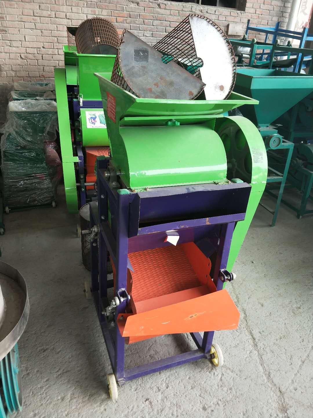 剝殼機 茶果剝殼機多少錢 供應(yīng)茶果剝殼機 茶果剝殼機供應(yīng)商 剝殼機定制價格