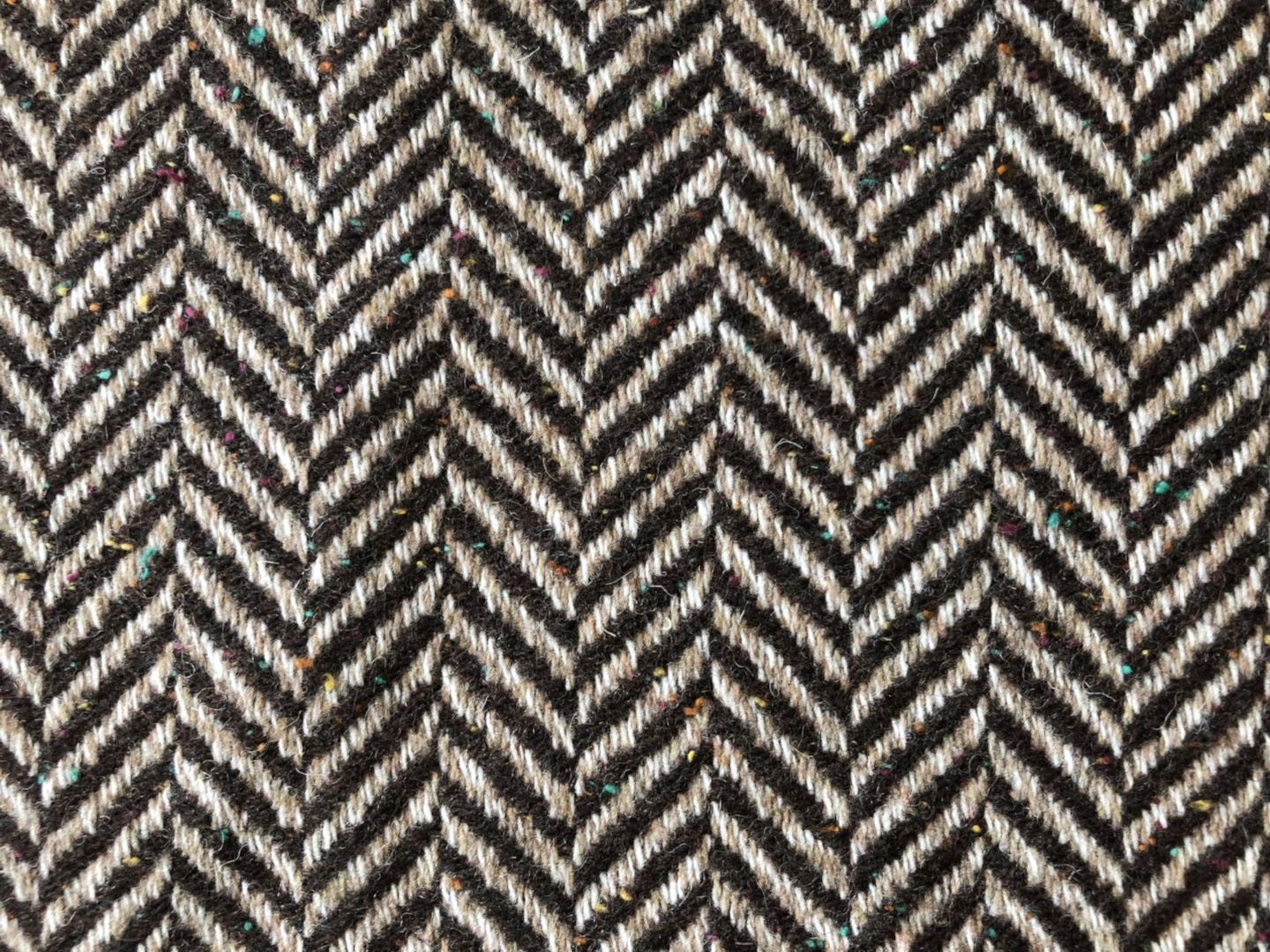 江陰市人字毛呢生產(chǎn)廠家，江陰市雙面呢生產(chǎn)廠家