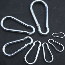 供應(yīng)山東戶外運(yùn)動(dòng)彈簧鉤安全鉤批發(fā)價(jià)格/高硬度戶外運(yùn)動(dòng)防護(hù)扣訂購(gòu)采購(gòu)報(bào)價(jià)廠家直銷/臨沂圍欄鏈條供應(yīng)商質(zhì)量哪家好