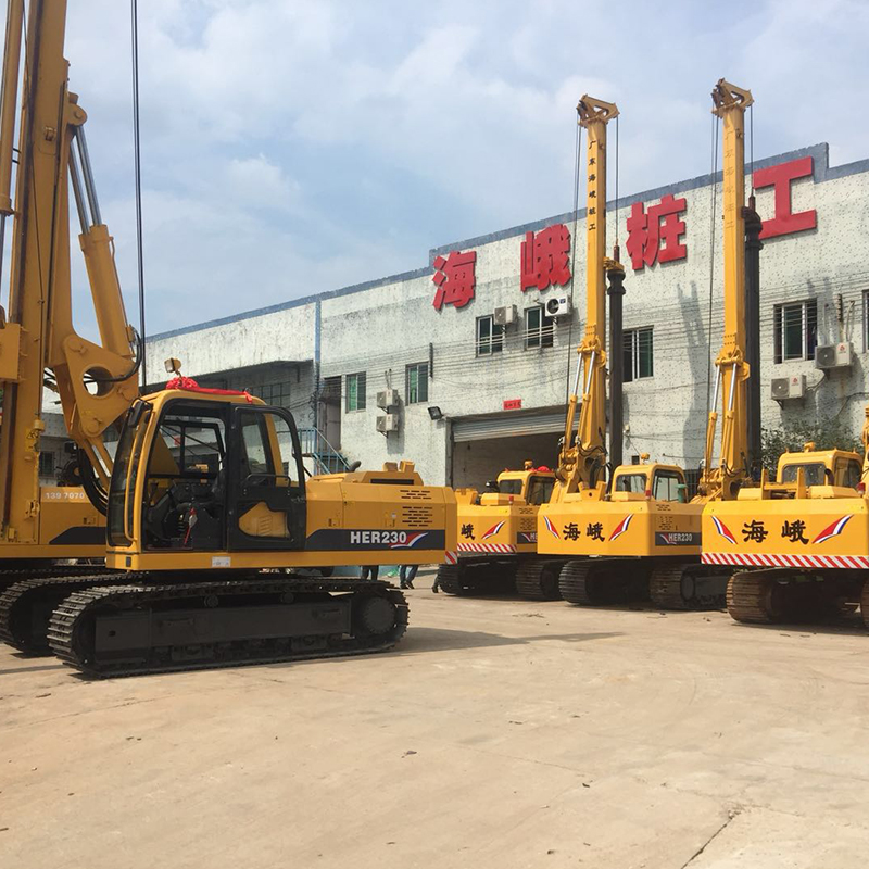 廠家直銷小型旋挖鉆機(jī)農(nóng)村基礎(chǔ)打樁