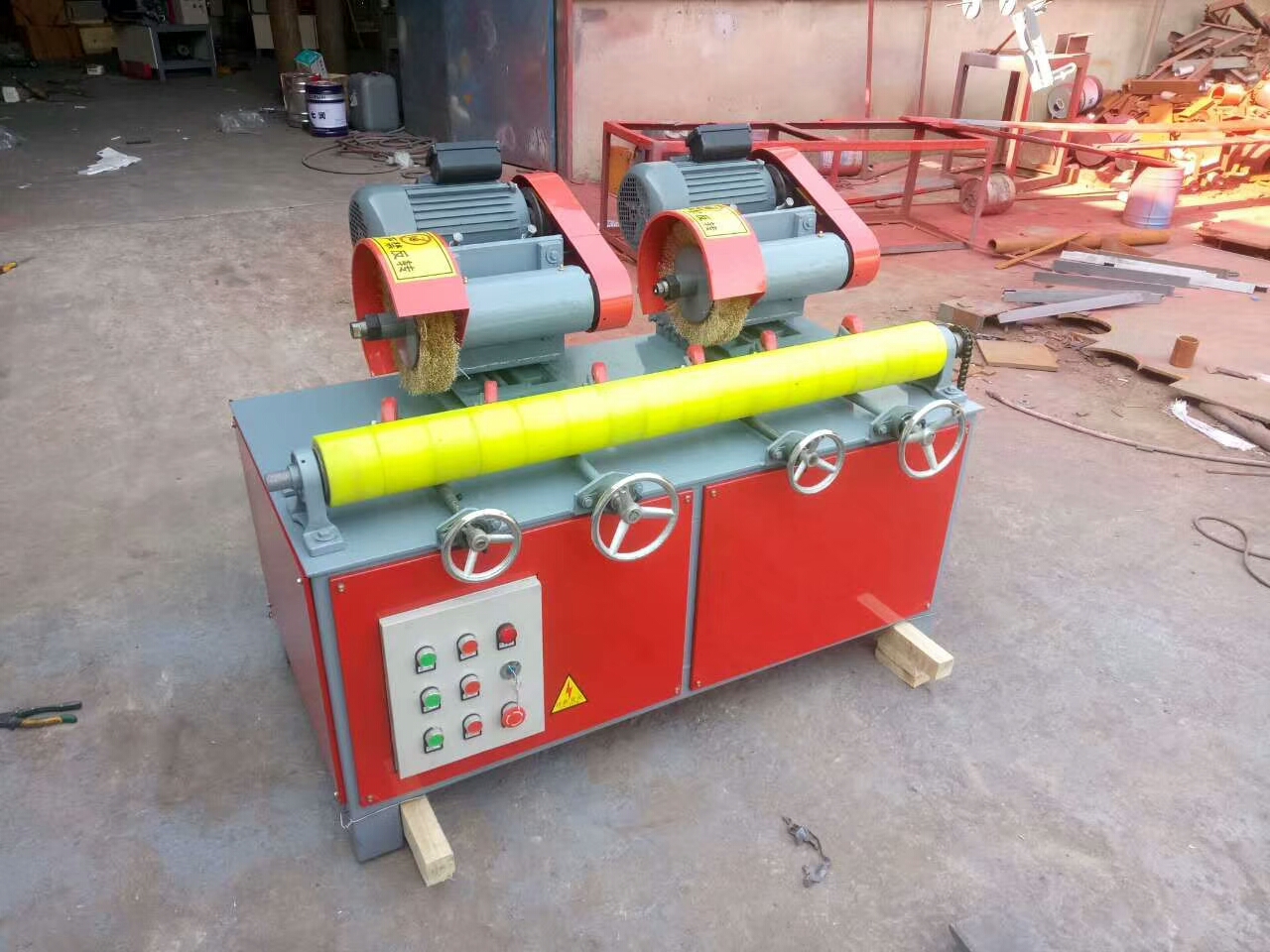 新型 無心外圓拋光機(jī)廠家價格