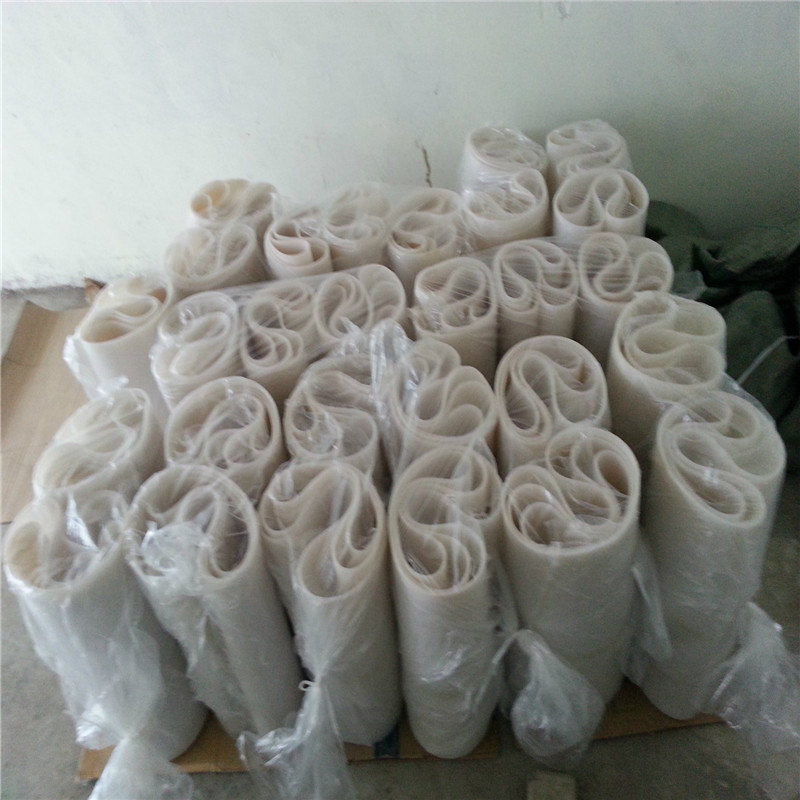 廠家供應(yīng)大口徑硅膠管，供應(yīng)大口徑硅膠管，大口徑硅膠管廠家，耐高溫硅膠管，供應(yīng)耐高溫硅膠管