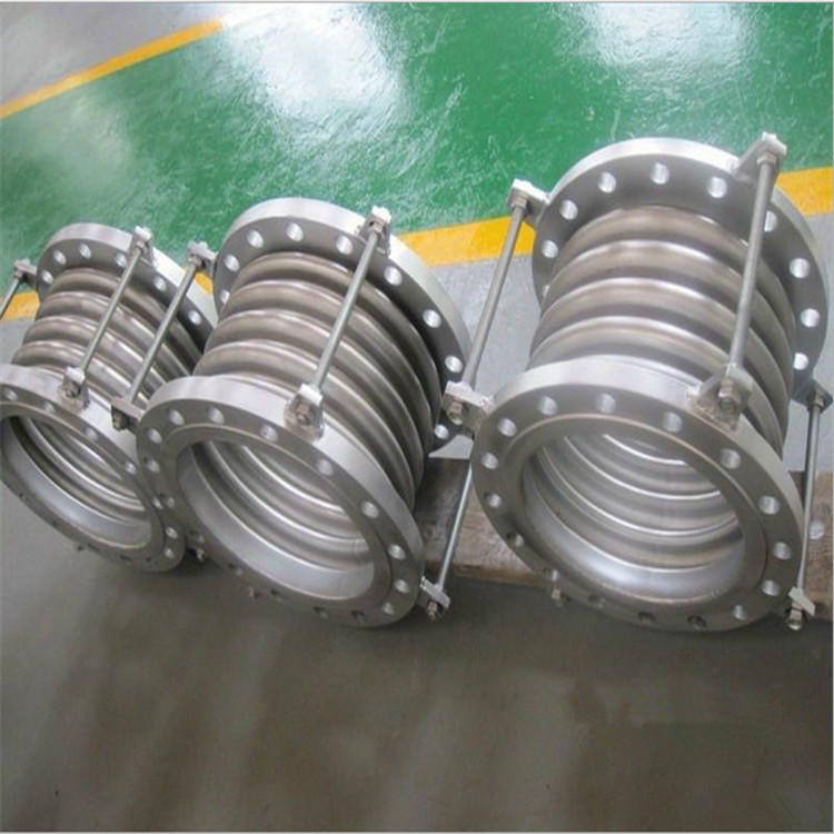 河南金屬波紋補(bǔ)償器 膨脹節(jié) 補(bǔ)償器價(jià)格 管道補(bǔ)償器
