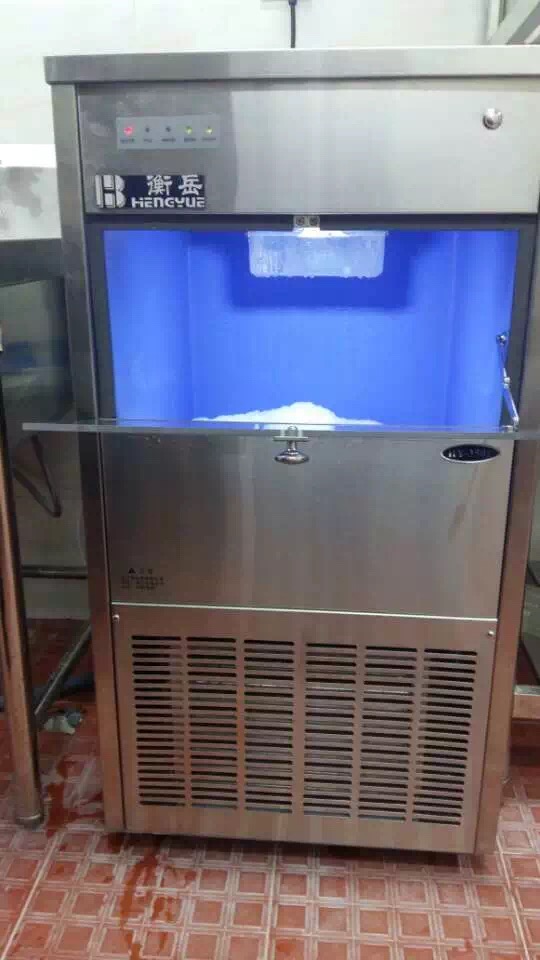 雪花機制冰機商用大型奶茶店全自動顆粒冰機料理店碎冰機 聯(lián)客U10-120P