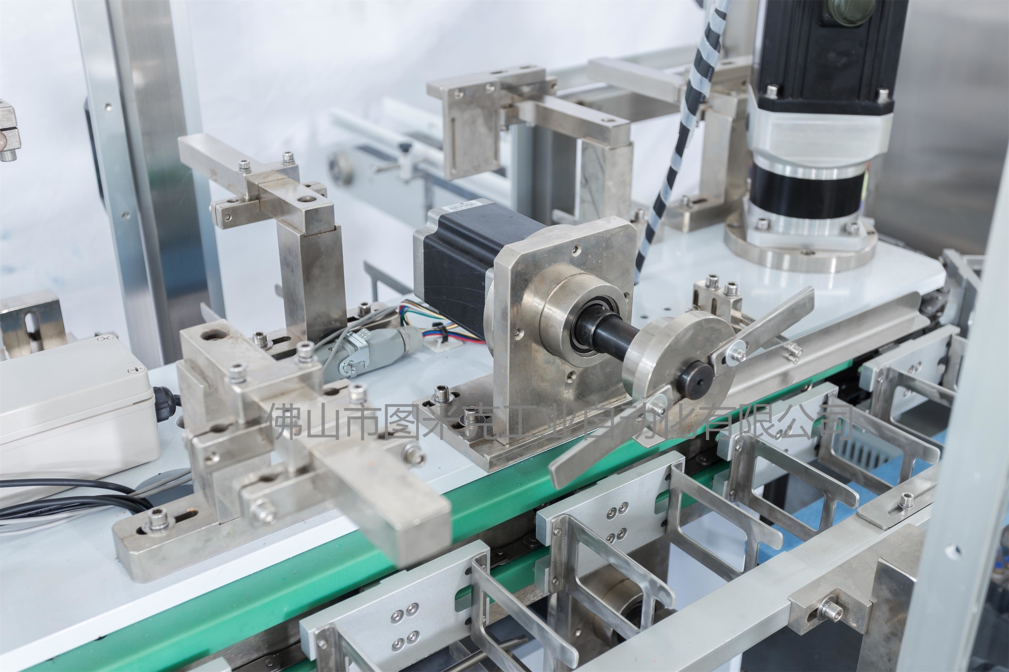 化妝品裝盒機(jī) 洗面奶自動(dòng)裝盒機(jī) 廣東妝品裝盒機(jī) 洗面奶自動(dòng)裝盒機(jī)