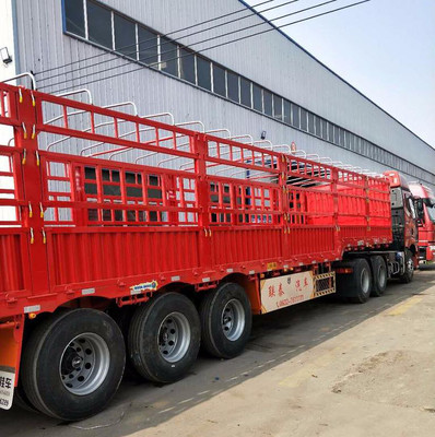 13米倉柵半掛車高配車橋輪胎 高低板樣式價(jià)格