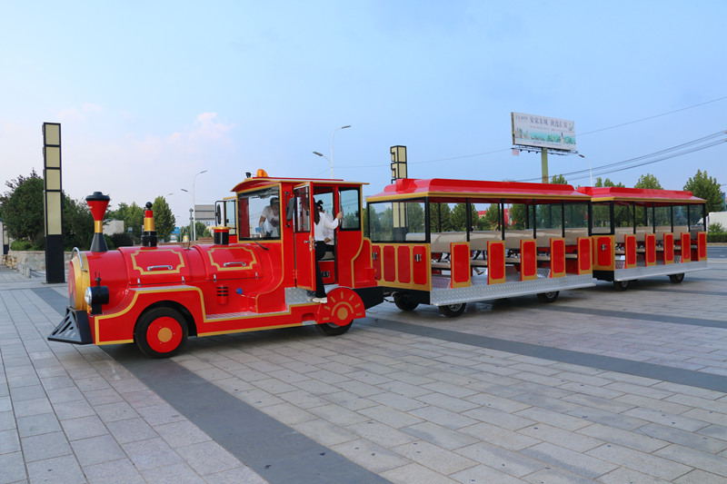 武漢蒂森景區(qū)燃油觀光小火車定制