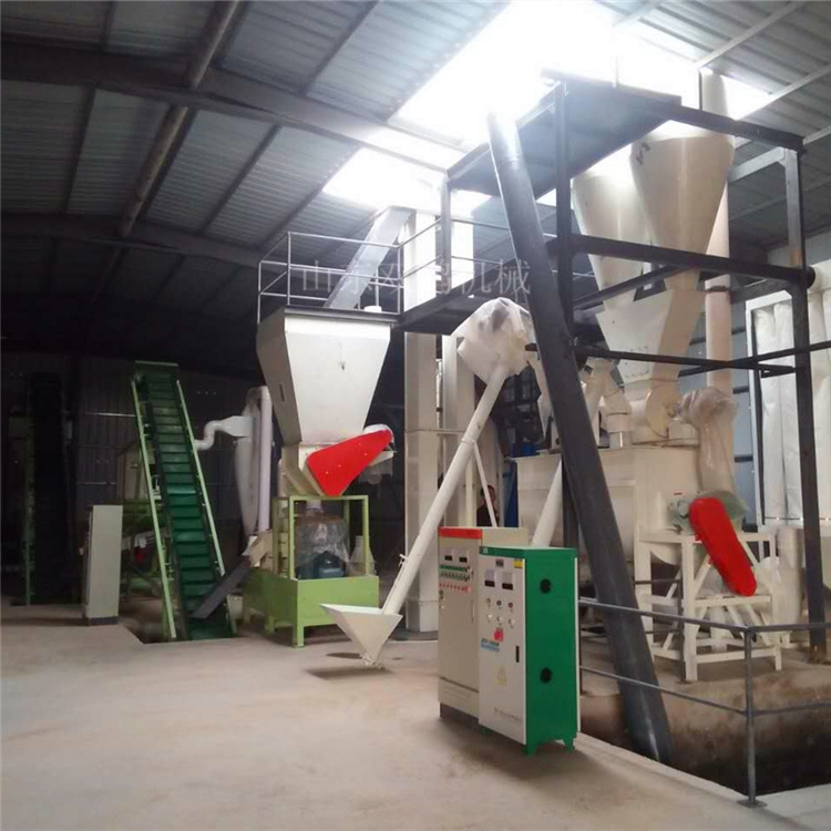 肅寧夏等地草顆粒 牛羊飼草料加工機(jī)組 牧區(qū)牧草加工設(shè)備 牧草顆粒機(jī)