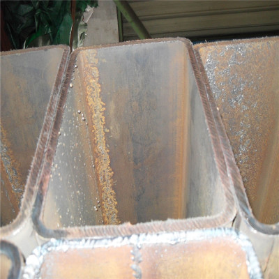 廠家直銷鍍鋅異型方管，供應(yīng)鍍鋅方管，鍍鋅方管價格，鍍鋅方管廠家，鍍鋅方管直銷，鍍鋅方管生產(chǎn)商，鍍鋅方管供應(yīng)商