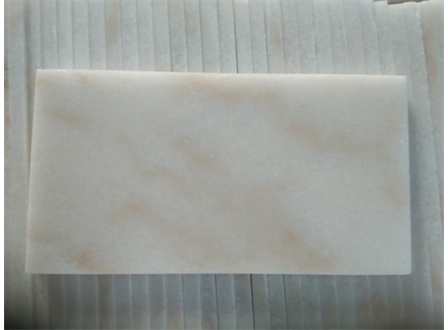 黃條紋白板材的特點(diǎn)