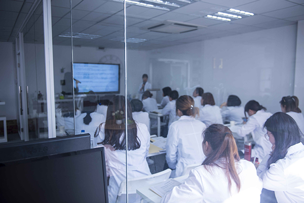 長沙哪里能學(xué)皮膚管理?