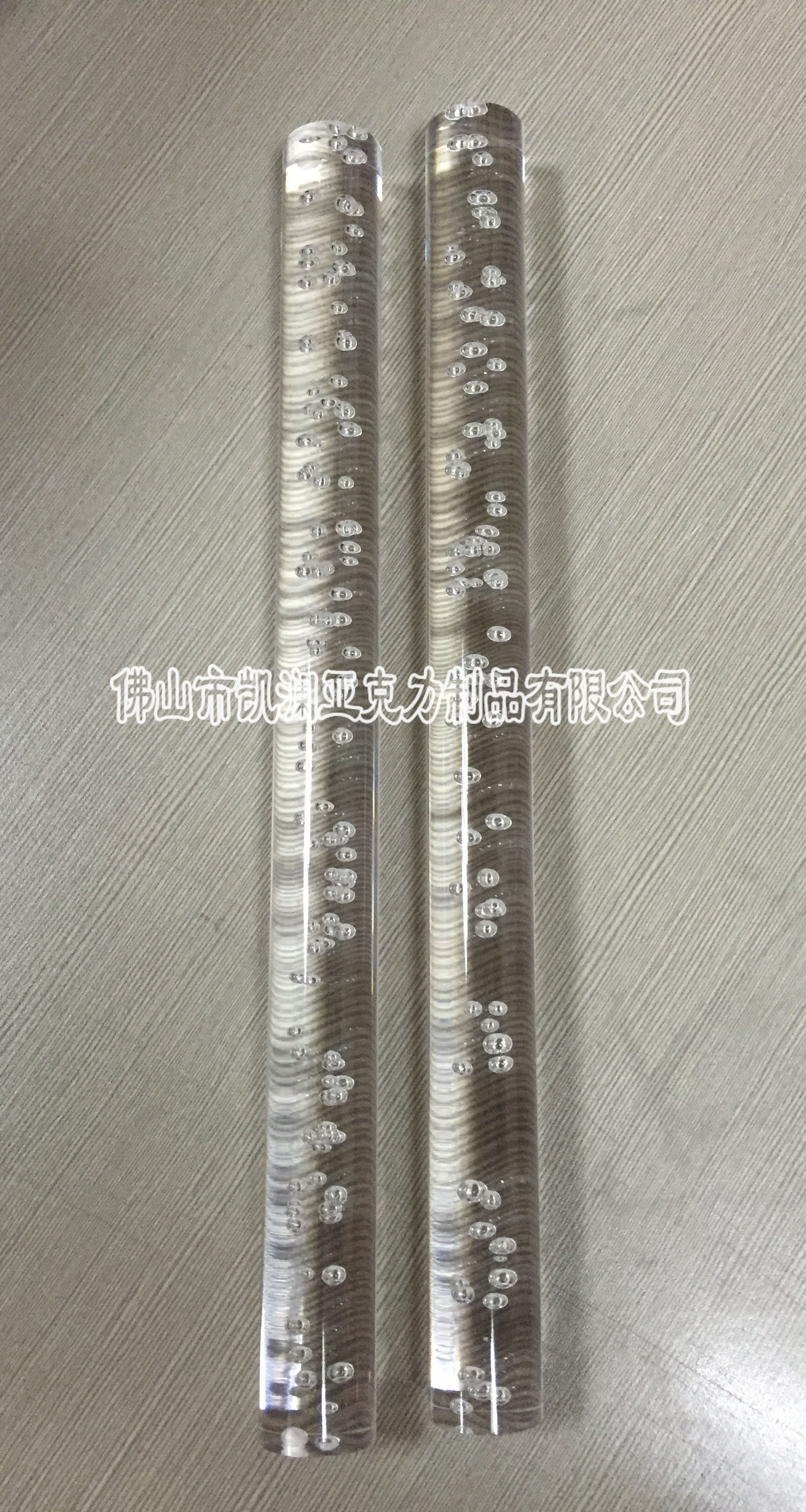 現(xiàn)貨高透明亞克力有機(jī)玻璃圓棒 水晶氣泡棒 工藝棒材定制