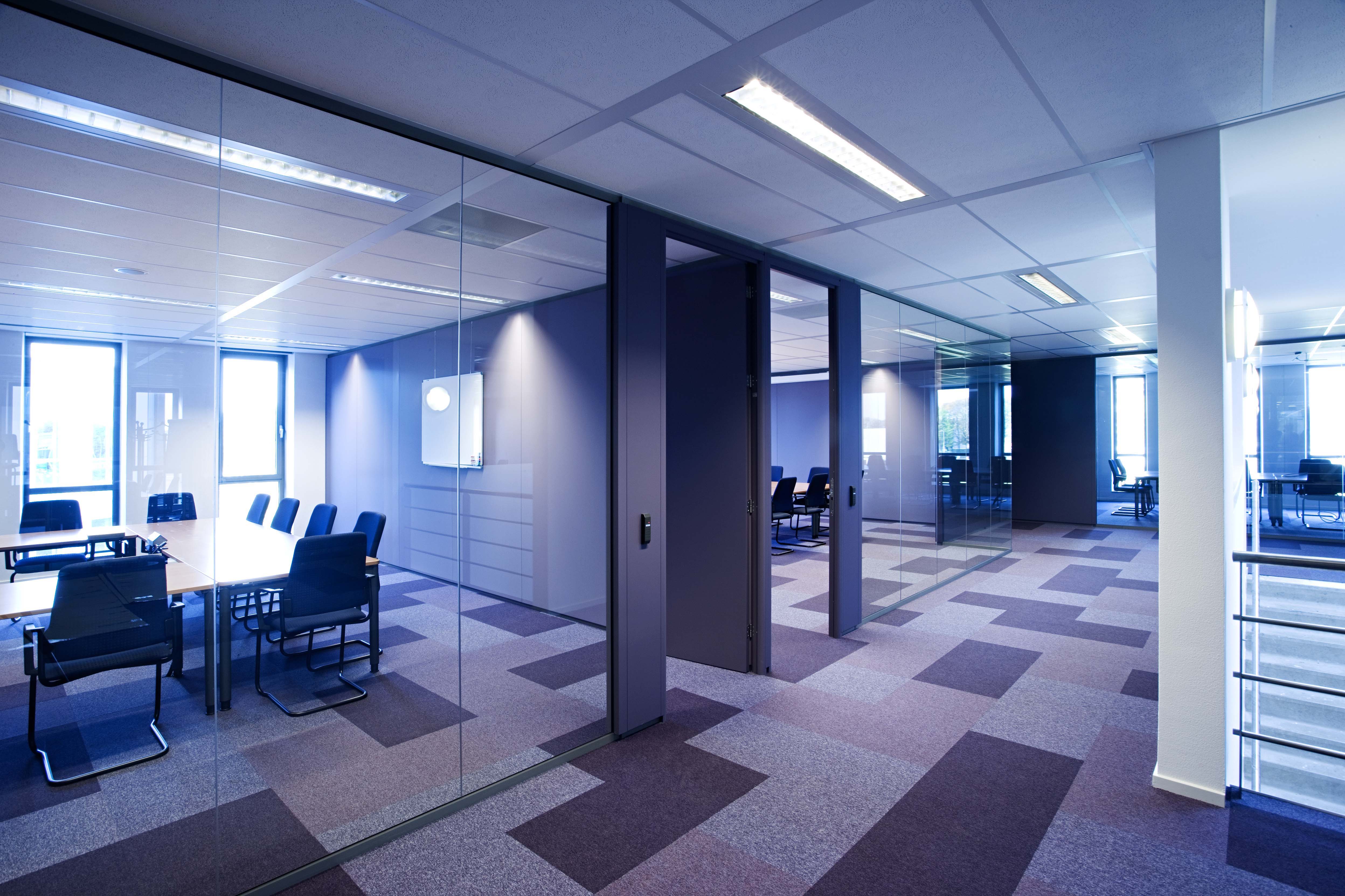 26單層玻璃隔斷 26單層玻璃隔斷，辦公室隔斷墻