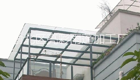 屋頂玻璃蓬