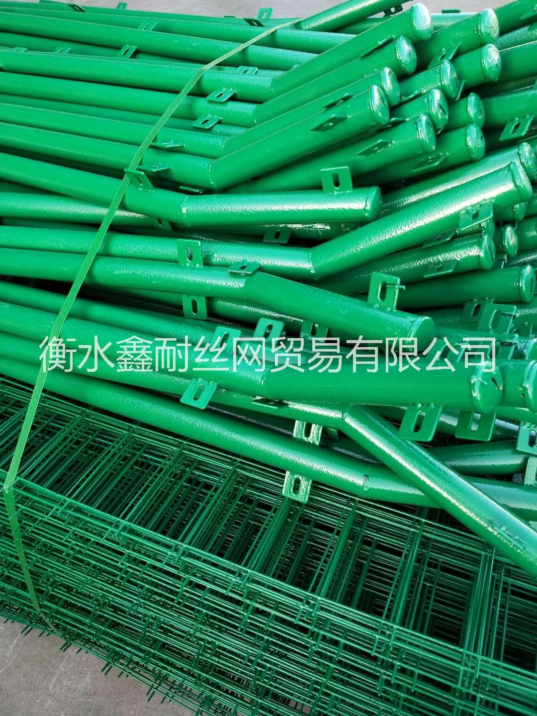護(hù)欄網(wǎng)供應(yīng)商-鑫耐護(hù)欄網(wǎng)專業(yè)廠家