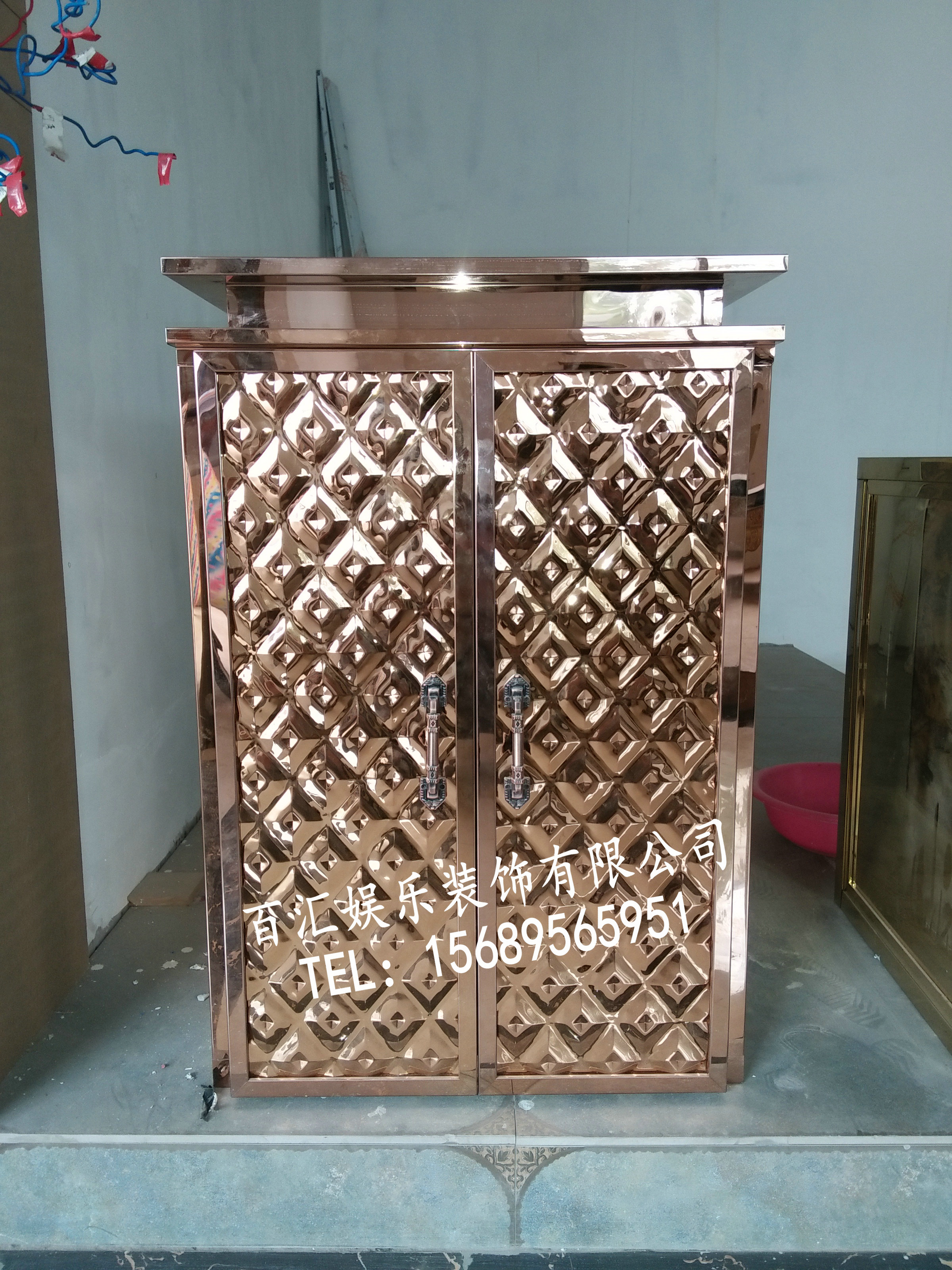 滁州 KTV點(diǎn)歌柜KTV點(diǎn)歌臺(tái)功放柜設(shè)計(jì)機(jī)柜不銹鋼點(diǎn)歌柜