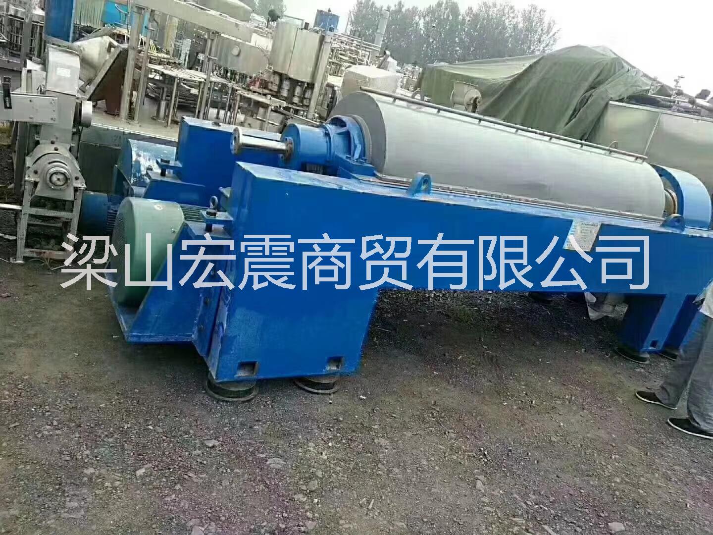 急售臥螺離心機九成新