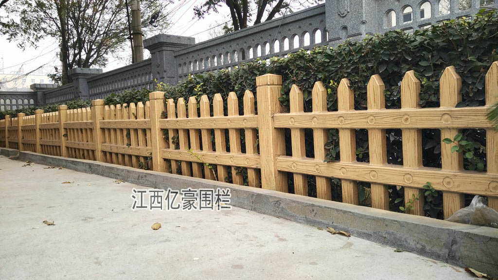 仙桃仿木柵欄批發(fā)廠家_黃岡水泥柵欄_潛江混凝土柵欄定制 水泥仿木柵欄