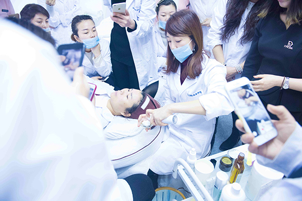 長沙哪里能學(xué)皮膚管理?