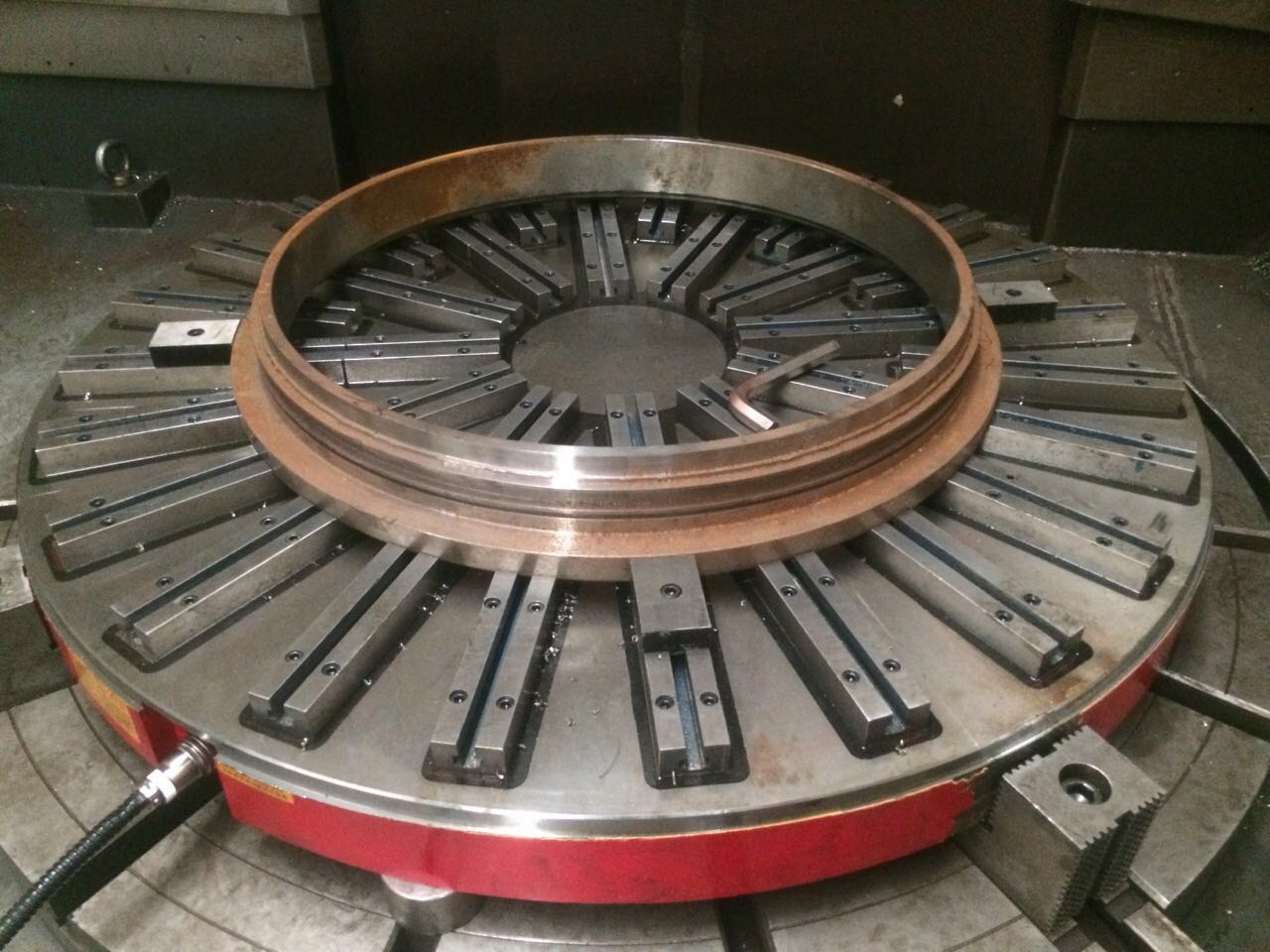 山東魯磁X61電永磁吸盤高精度磨削、銑削等精密加工