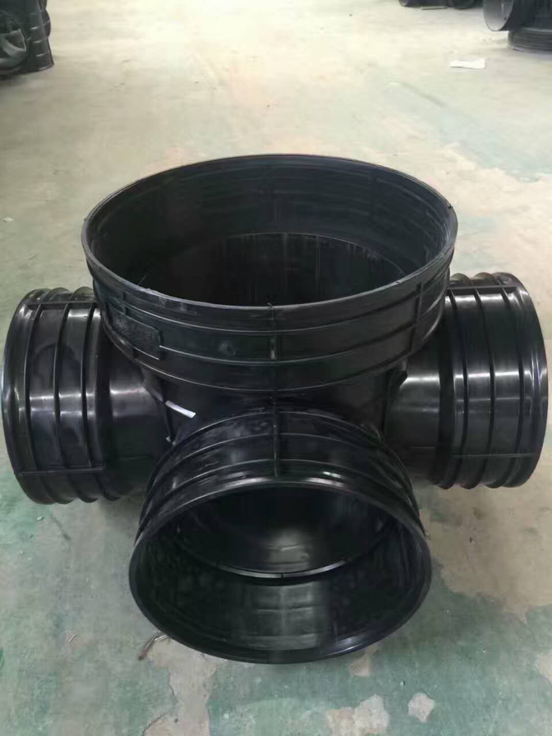 HDPE雙平壁鋼塑復(fù)合纏繞管  廣HDPE雙平壁鋼塑復(fù)合纏繞管 南寧HDPE雙平壁鋼塑復(fù)合纏繞管