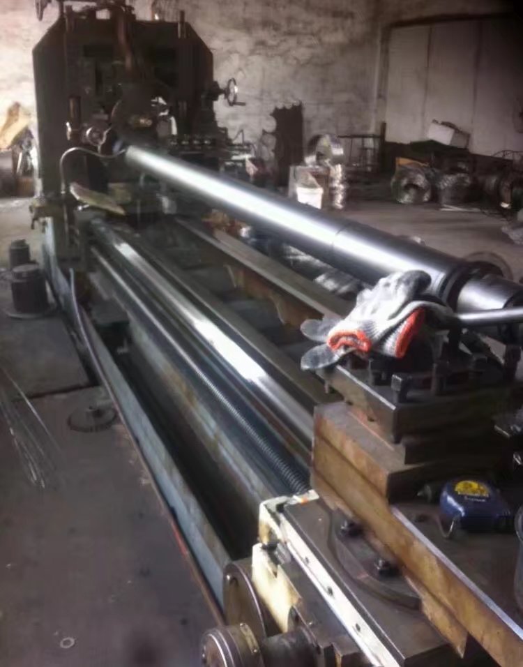 江蘇不銹鋼篩板生產(chǎn)廠家，江蘇不銹鋼篩板銷售，江蘇不銹鋼篩板批發(fā)，江蘇不銹鋼篩板供應(yīng)商