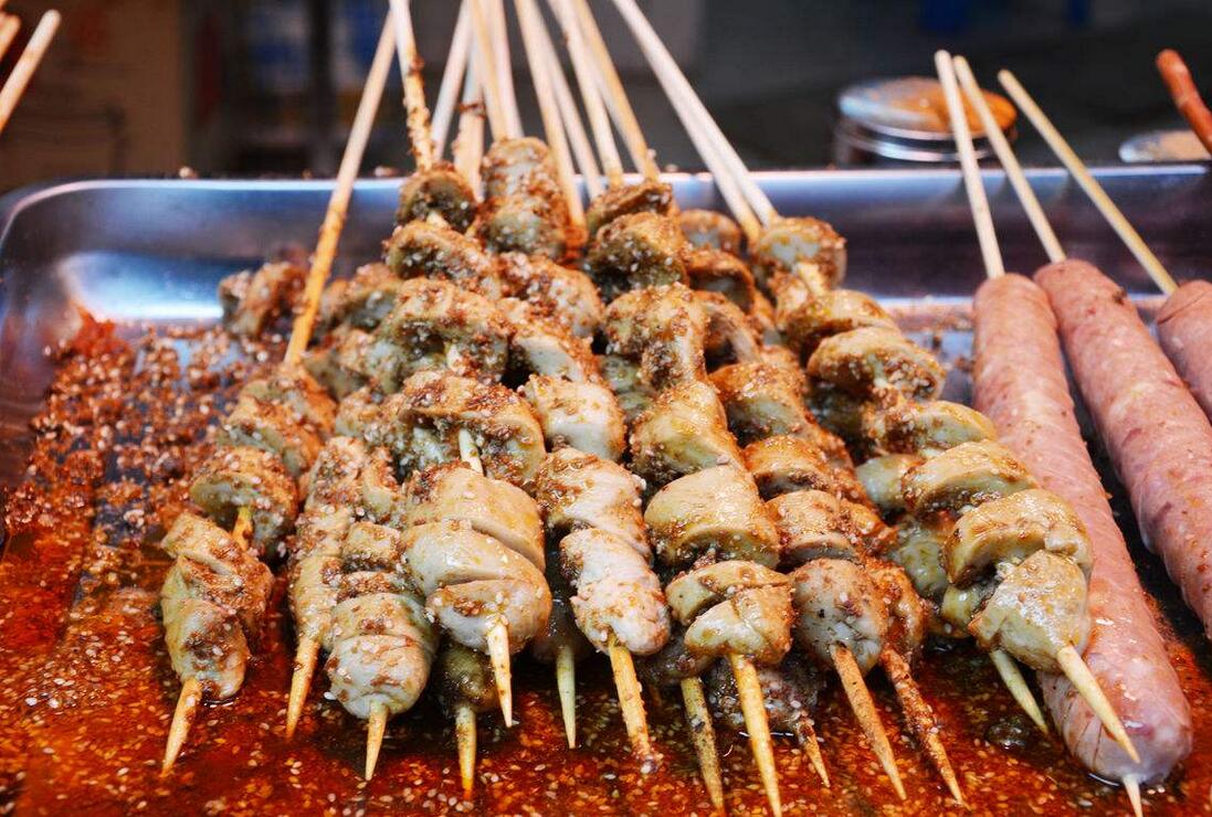 學(xué)習(xí)特色小吃烤面筋技術(shù)培訓(xùn)