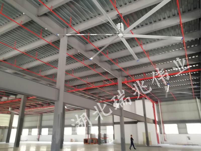 節(jié)能省電廠房用工業(yè)風扇 廠房必備工業(yè)風扇