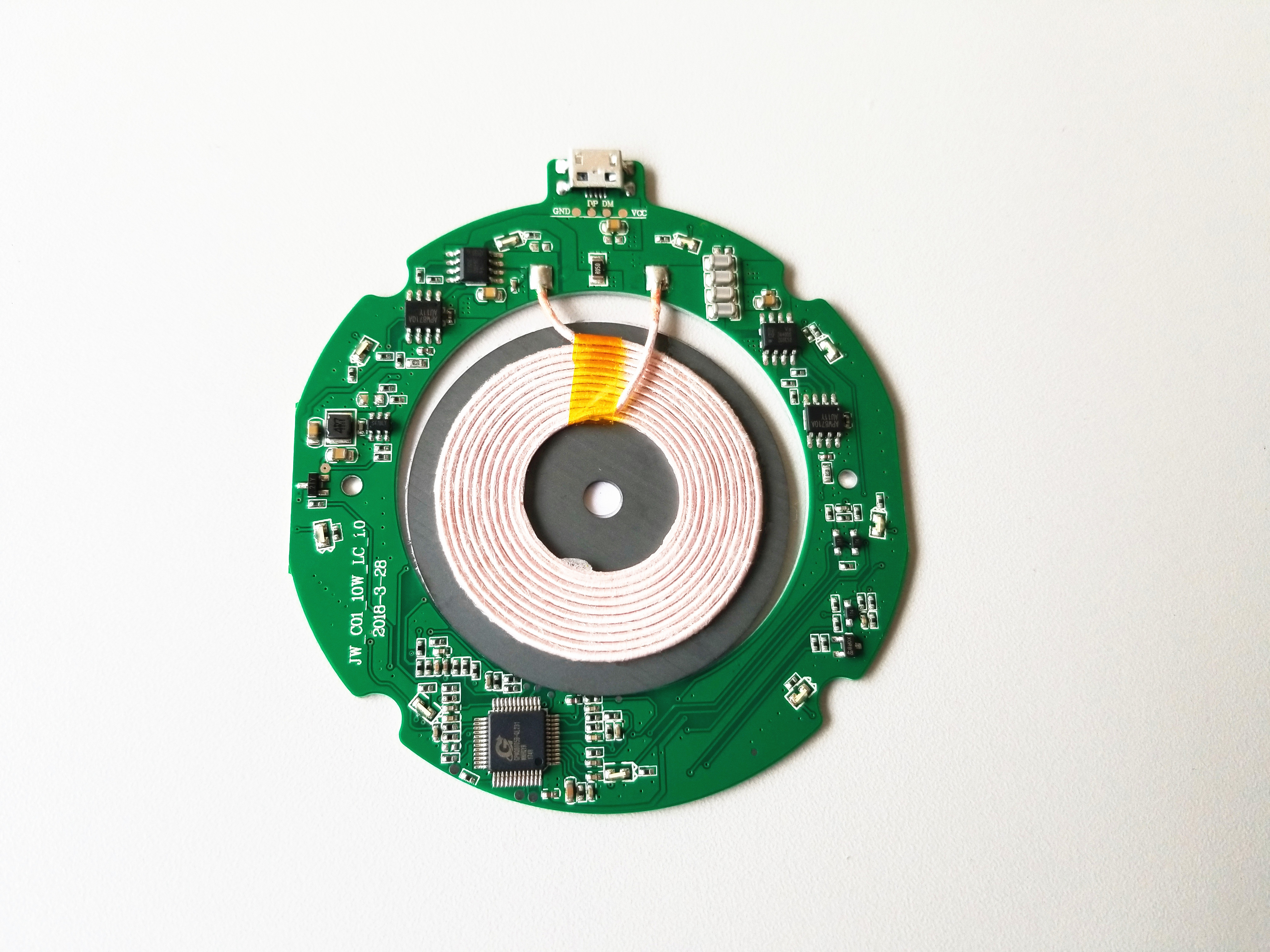 智能家居無線充電器P10支持IP