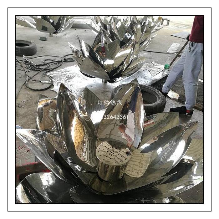 蓮花雕塑廠家 室外景觀雕塑 不銹鋼手工鍛造雕塑