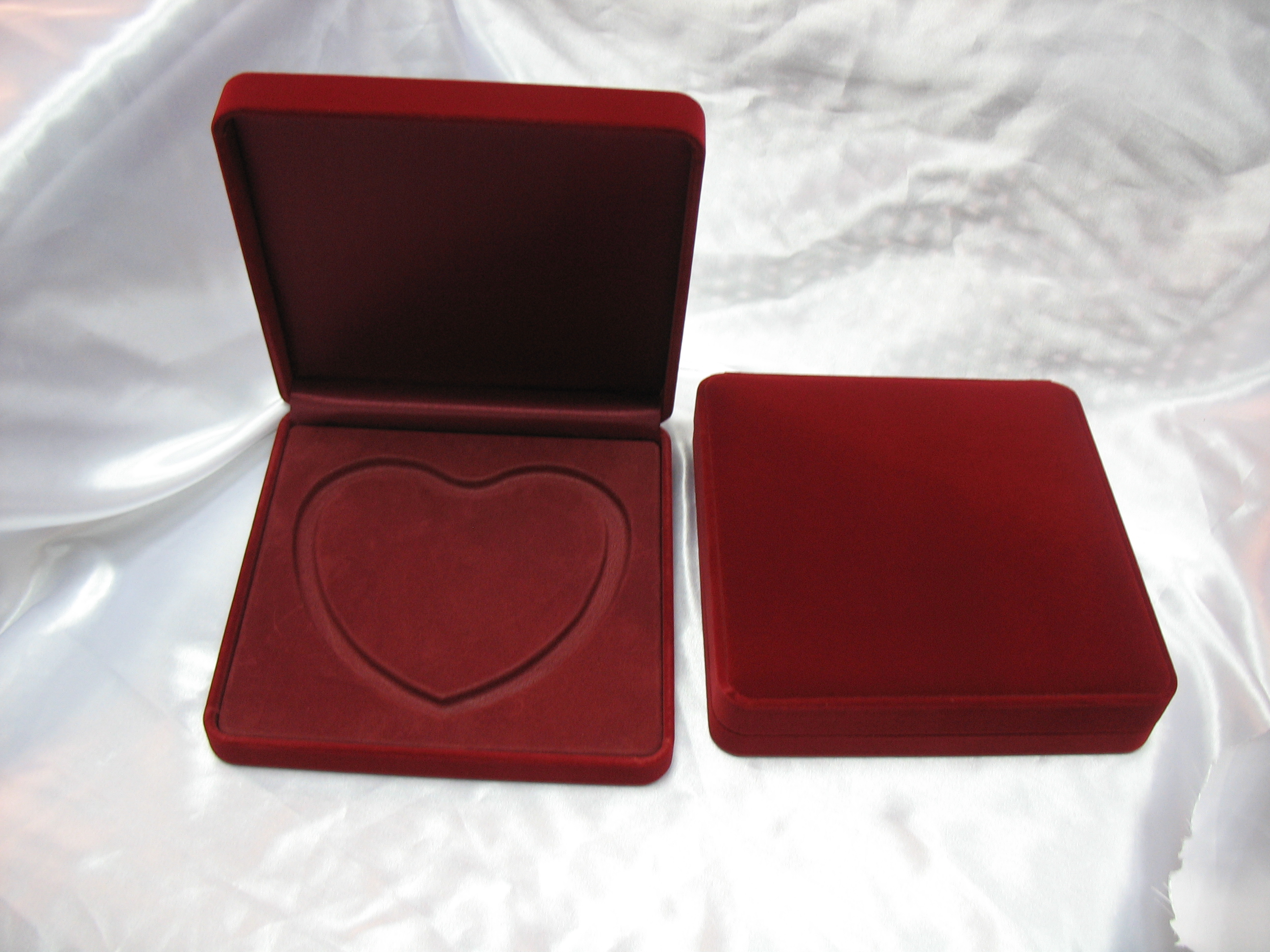 項鏈盒價格、報價、廠家【東莞市東坑佰盛包裝制品廠】