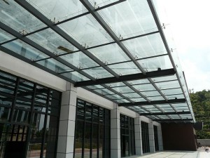 安徽玻璃雨棚 馬鞍山玻璃雨棚批發(fā) 安慶玻璃雨棚廠家