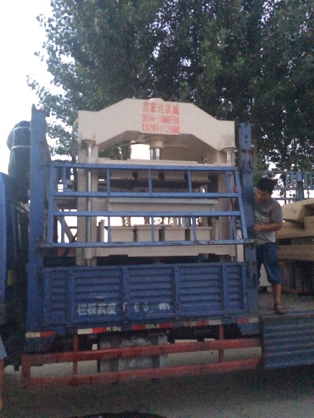 防水珍珠巖保溫板生產(chǎn)設(shè)備 防水珍珠巖保溫板生產(chǎn)設(shè)備廠家