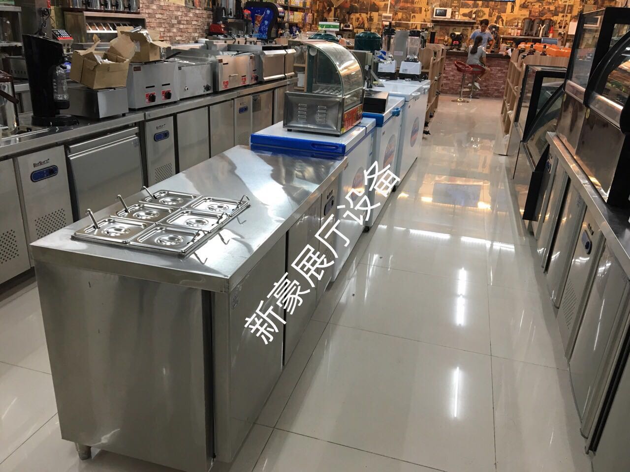 鹿角巷奶茶原料配送味全牛乳黑糖珍珠鹿角巷奶茶設(shè)備