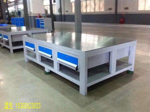 廣州有做 四工位配抽屜配模桌的嗎