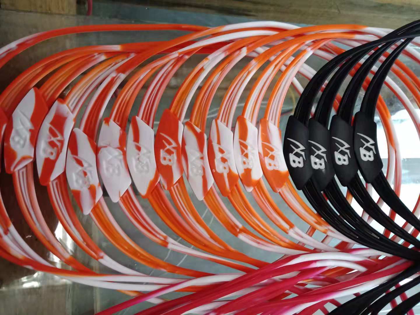 黃江點(diǎn)膠加工  工藝品滴膠