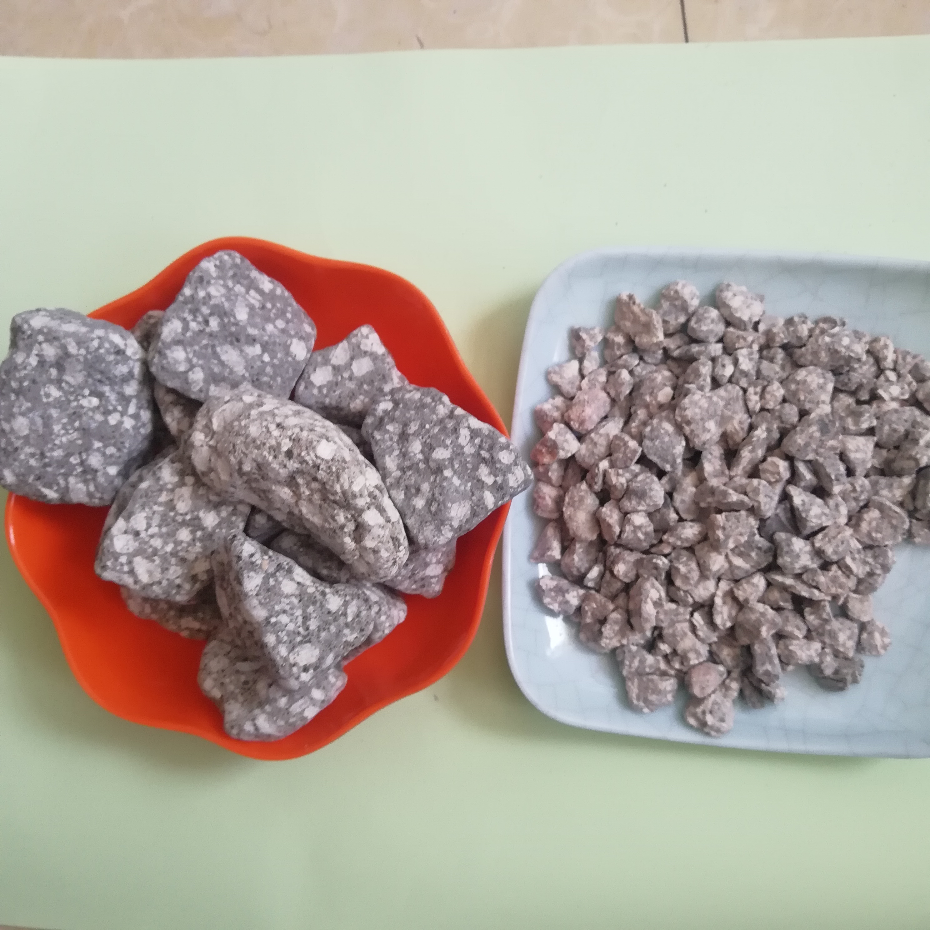 廠家工業(yè)麥飯石球 麥飯石 麥飯石粉 麥飯石顆粒 麥飯石陶瓷球 超細(xì)麥飯石粉
