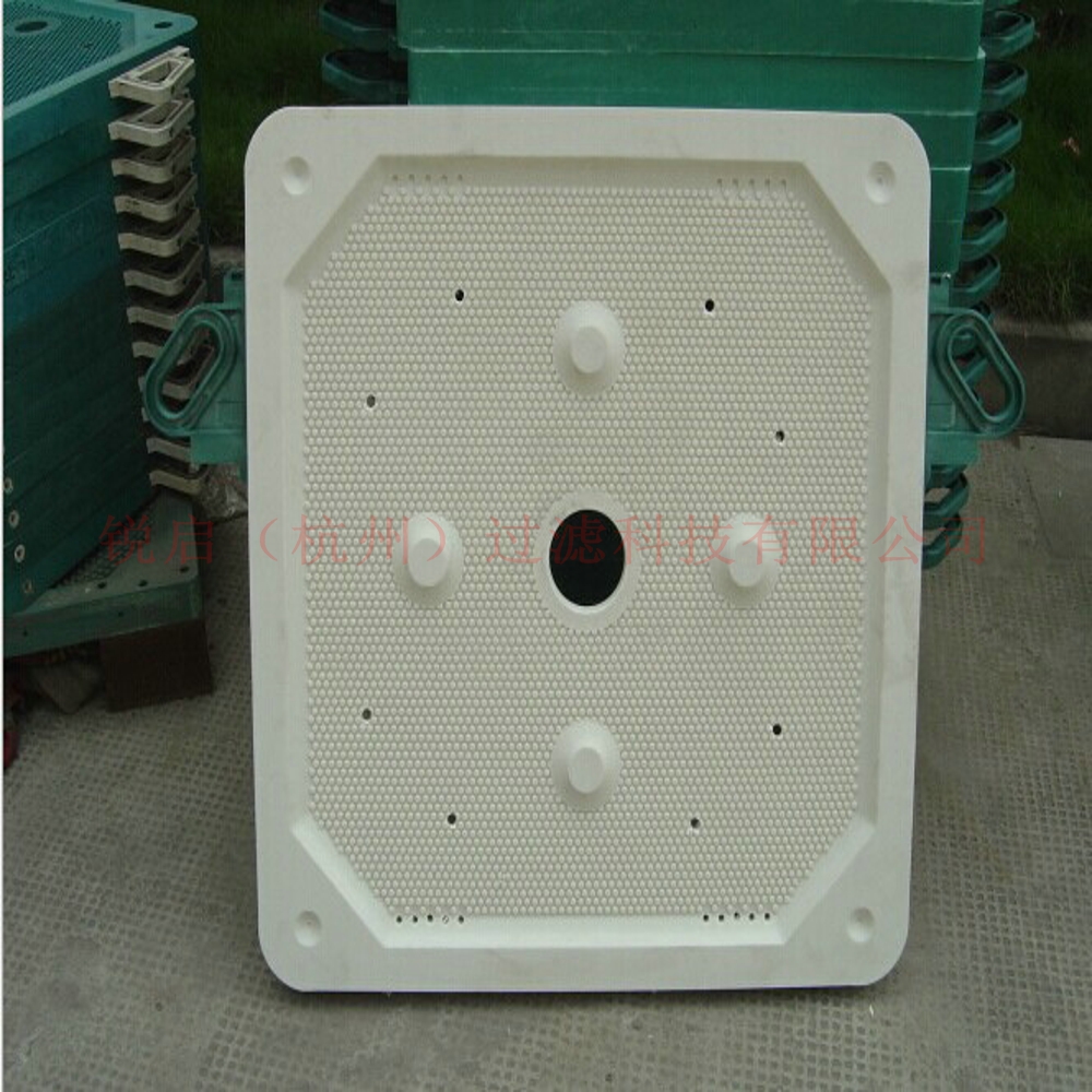 板框?yàn)V袋、壓濾機(jī)濾袋、滌綸濾布、維綸濾布、全棉濾布、 板框式壓濾機(jī)108C板框過濾布