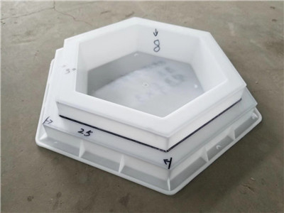 六角護坡模具生產(chǎn)廠家流水孔六角磚模具規(guī)格齊全 空心六角護坡模具