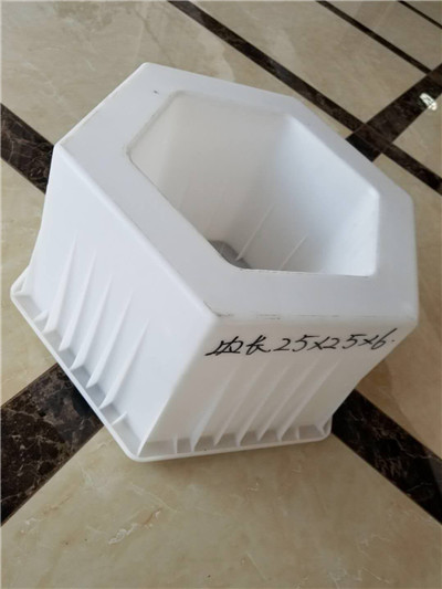 護坡模具生產(chǎn)廠家實心六角護坡模具批發(fā)定做報價咨詢