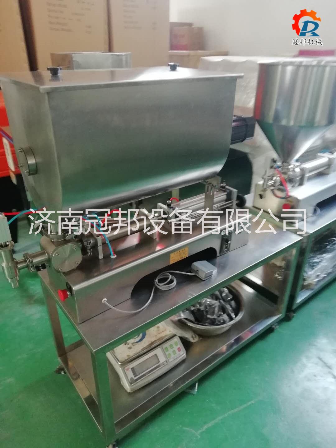 牛肉醬灌裝機 / 火鍋底料灌裝機  火鍋底料灌裝機   牛肉醬灌裝
