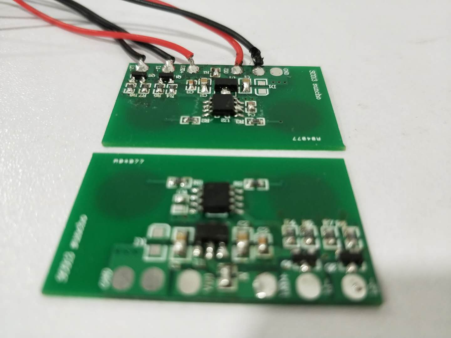 觸摸調(diào)光調(diào)色電路板